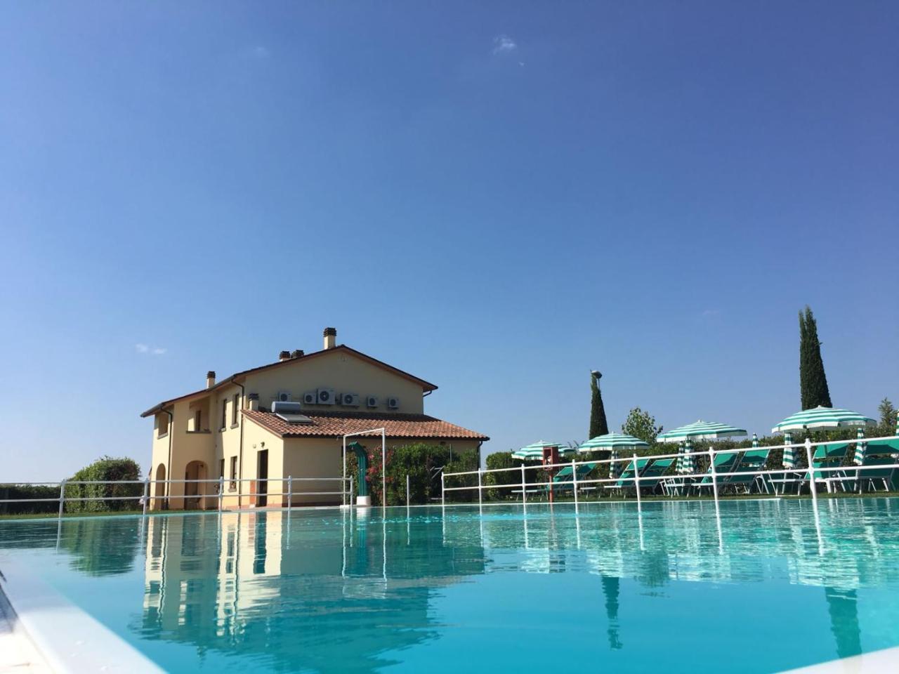 Residence Serristori 卡斯蒂里昂·菲奥伦蒂 外观 照片